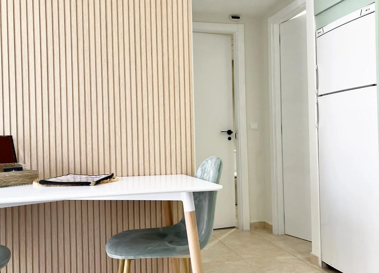 Atico Palamirey - 2 Terrazas, Wifi, Barbacoa, Zona Especial Ninos Apartment Vera 0*,  Spain